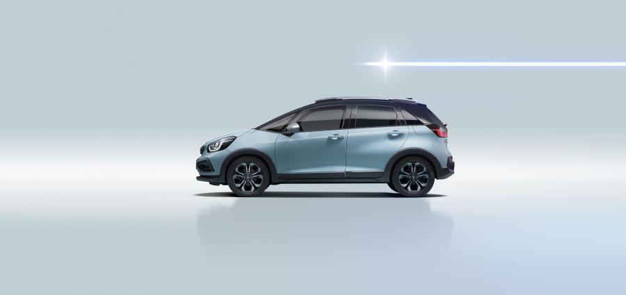  Honda Jazz e:HEV Crosstar 2020 года  (EU) (фото 3 из 30)